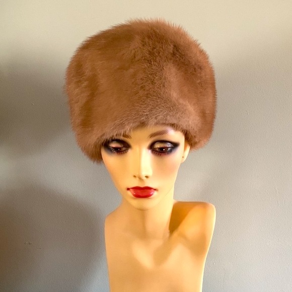 Filene’s 1950’s Vintage Mink Pillbox Hat - Picture 2 of 8